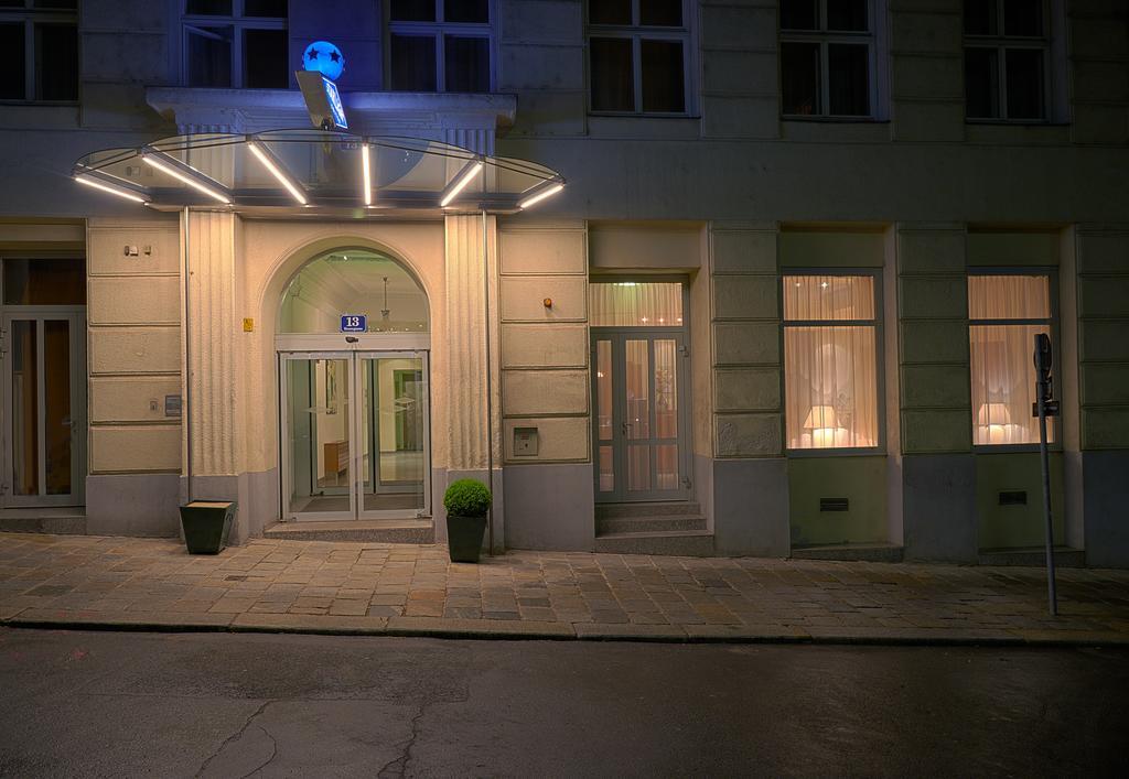 Starlight Suiten Hotel Renngasse Vienna Exterior photo
